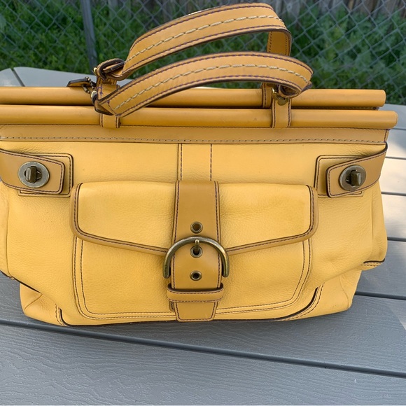 Vintage COACH purse mustard yellow Satchel handbag-shoulder bag E043-9749 - Picture 15 of 16